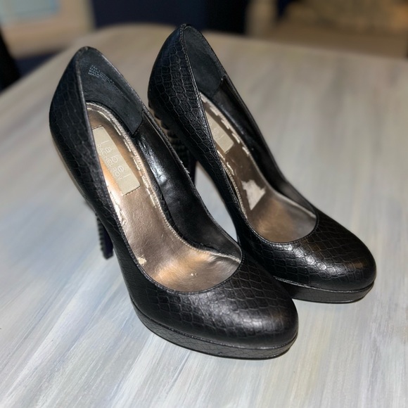 Label Rachel Roy Studded Heels Black Stiletto Size 7 - Picture 6 of 16